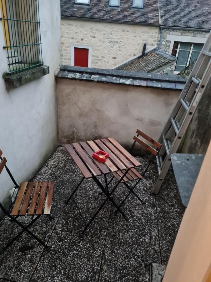Deux Pieces Terrasse Apartment Moret-sur-Loing Exterior photo